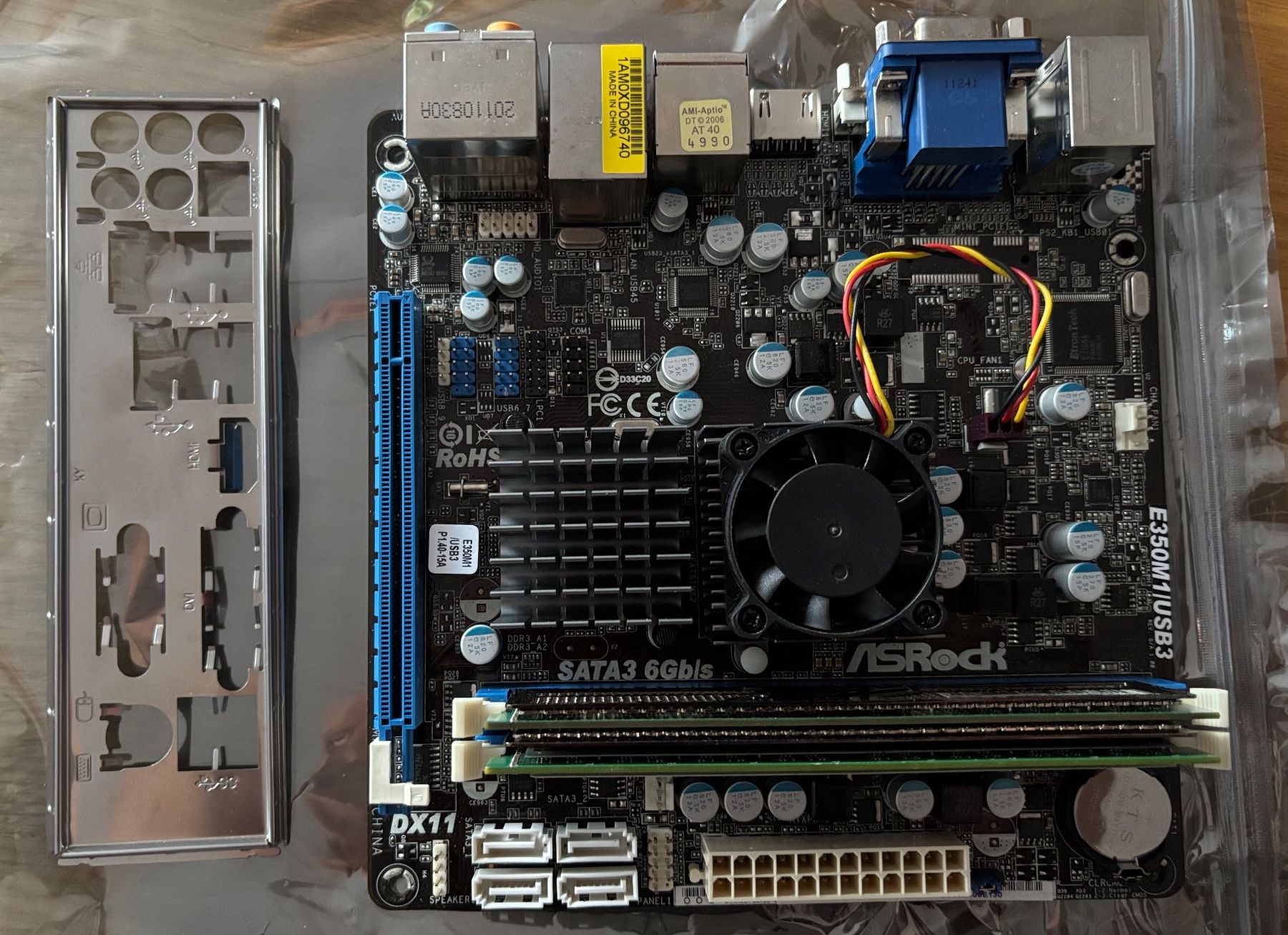 Asrock Schede madri: ASRock E350M1/USB3 – Mini-ITX Carte mère AMD E-350 Dual-Core – Usato da Marin-Epagnier venduto da 221966