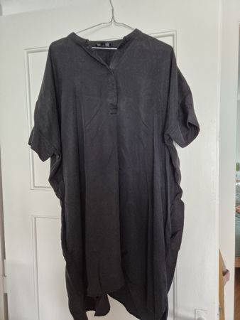 COS Kleid Schwarz Sommerkleid Gr. S