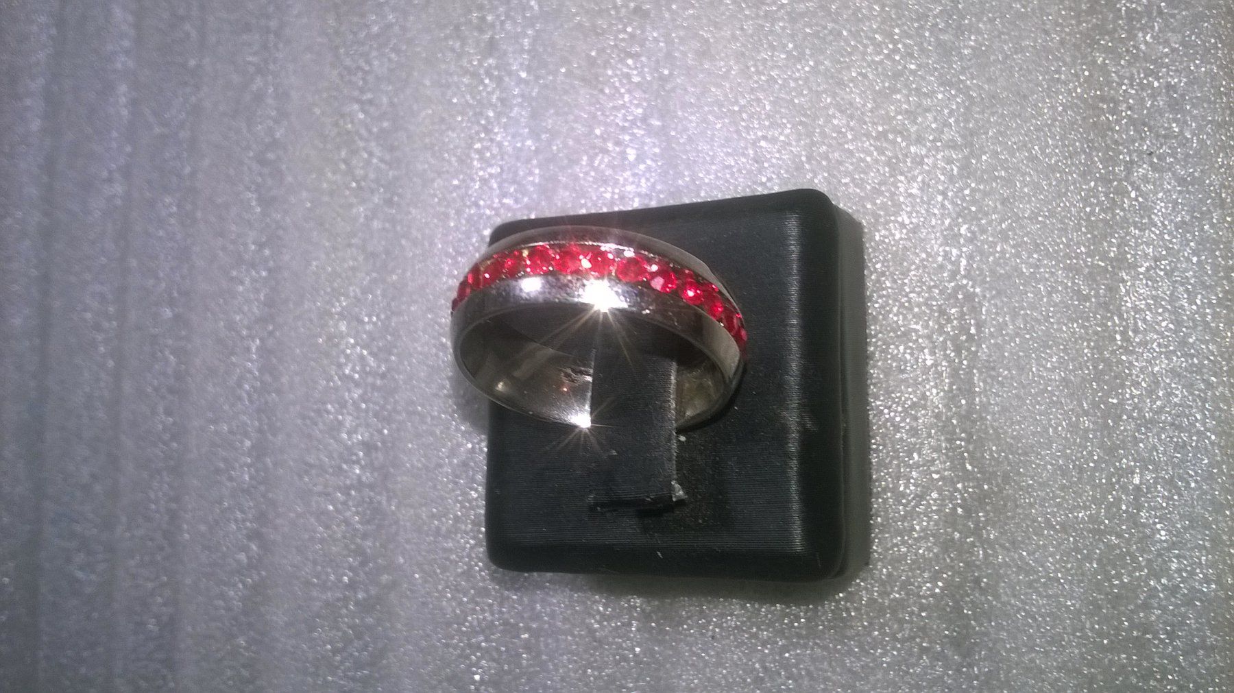 Ringe: RING EDELSTHAL,,MIT ROT KRISTALL,,GLANZIG – Neu (gemäss Beschreibung) aus Basel von bijoutrie_4 1