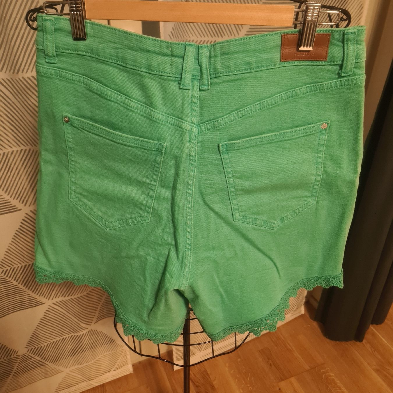 Pantaloni: shorts gr 40 von Encuentro – Nuovo (secondo la descrizione) da zürich venduto da janjaz 1