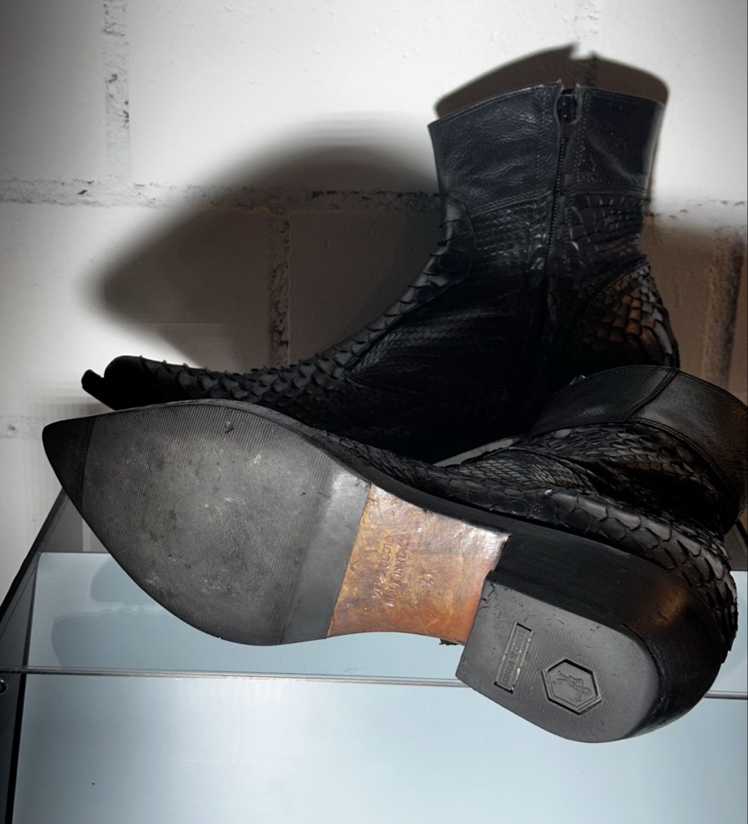 Scarpe da uomo: Schwarze Herrenstiefel aus Python Grösse 41 – Usato da Burgdorf venduto da N.O.C. 3