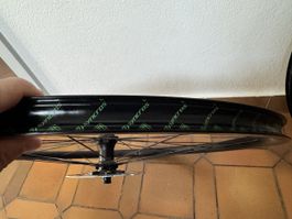 Paire de roues Gravel et route syncros