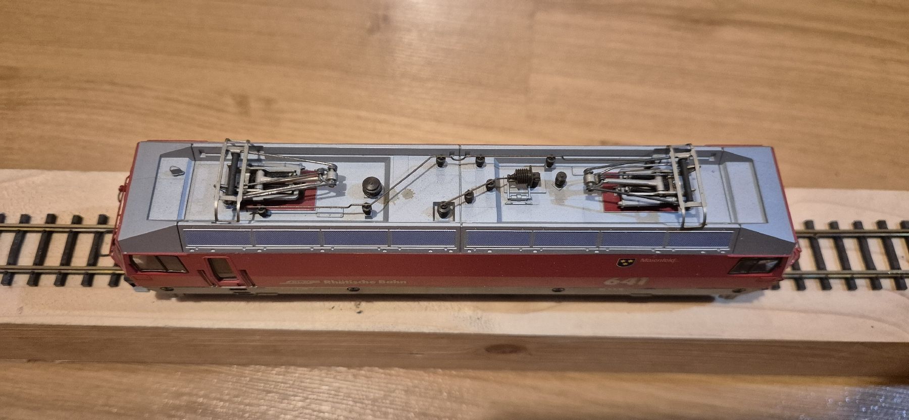 Bemo Modellini di ferrovie: Bemo 1259 101 RhB Ge 4/4III 641 Digital Selectrix – Usato da Illhart venduto da Markus203 2