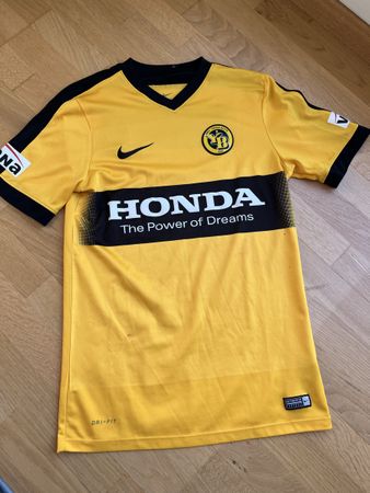 YB Shirt Grösse S