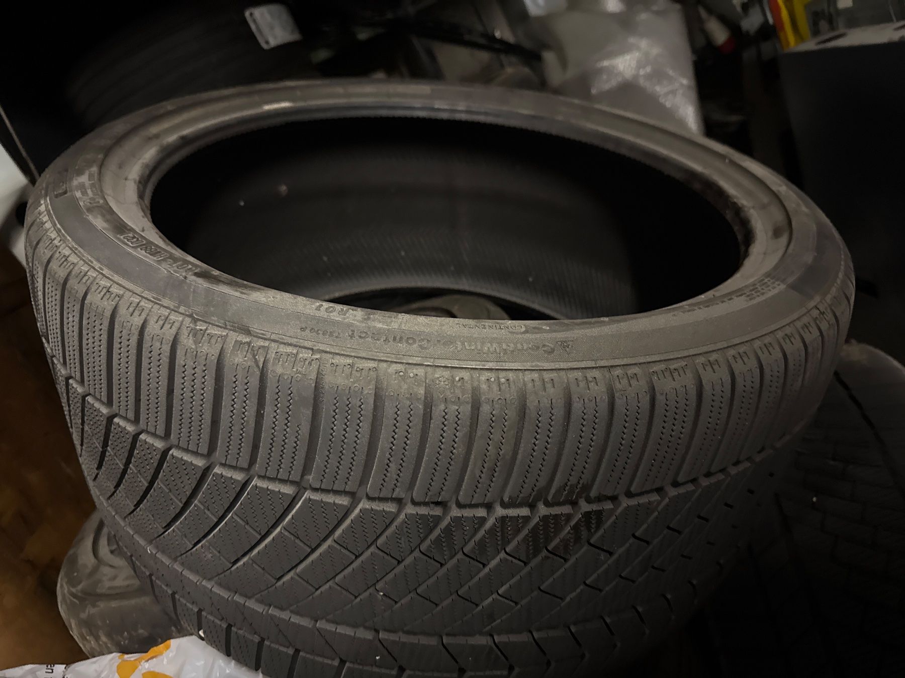 Pneumatici & Ruote complete: 295/30 R20 Continetal – Usato da Lenzburg venduto da mpt_qr6v