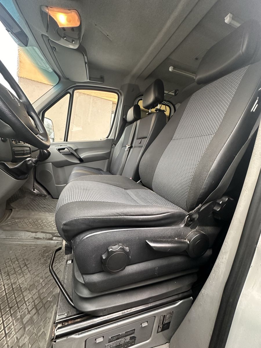 Mercedes-Benz Veicoli commerciali: Mercedes Benz Sprinter 513 CDI Doka mit Schwingsitz – Usato da Rotkreuz venduto da REISENDE.MIT.LICHT. 8
