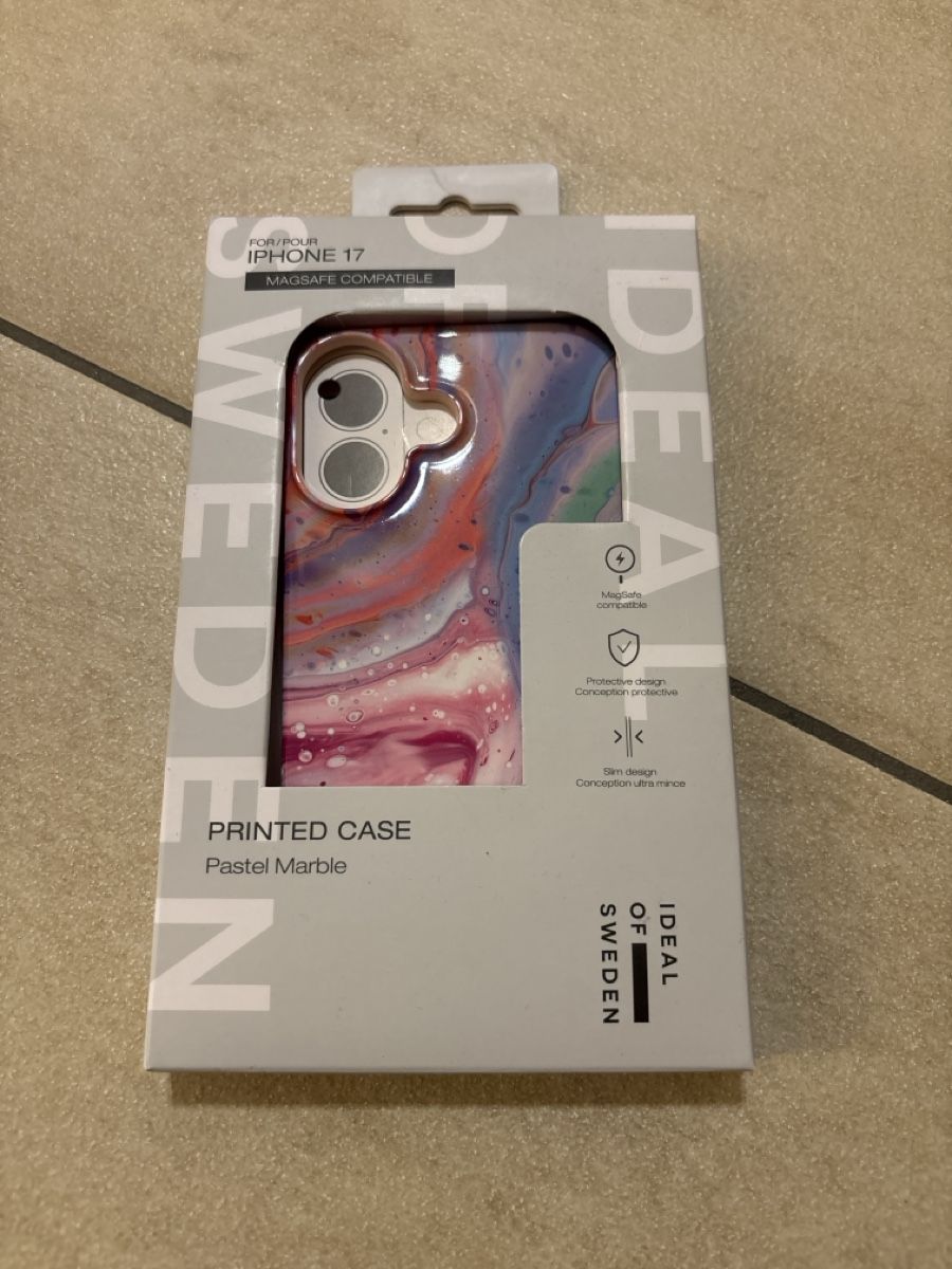 iDeal of Sweden Coques & Protection écran: Iphone 17 Hülle Magsafe – Neuf avec emballage d'origine à Wil ZH par Pfisti87