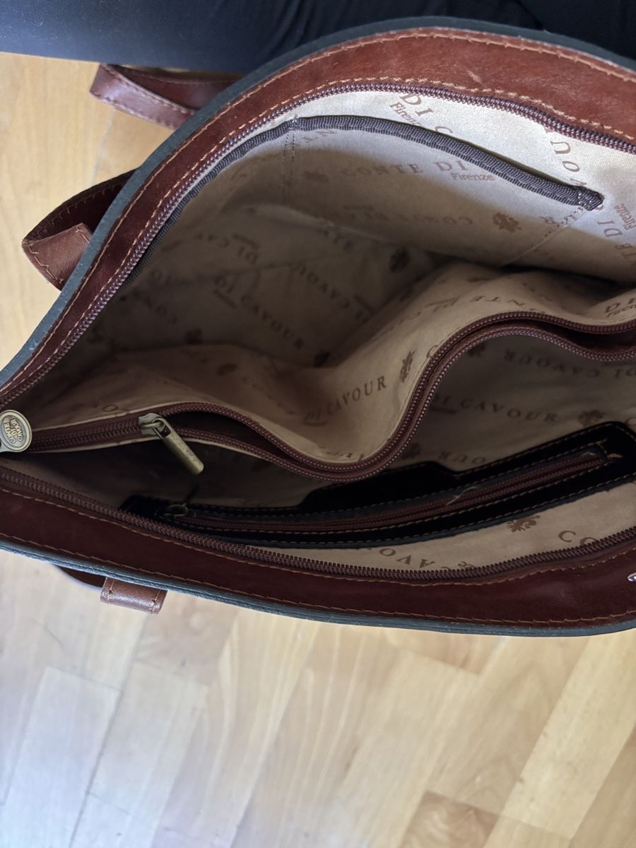 Borse da donna: Handtasche Conte di Cavour Leder – Nuovo (secondo la descrizione) da Hünenberg See venduto da lea_p679 2