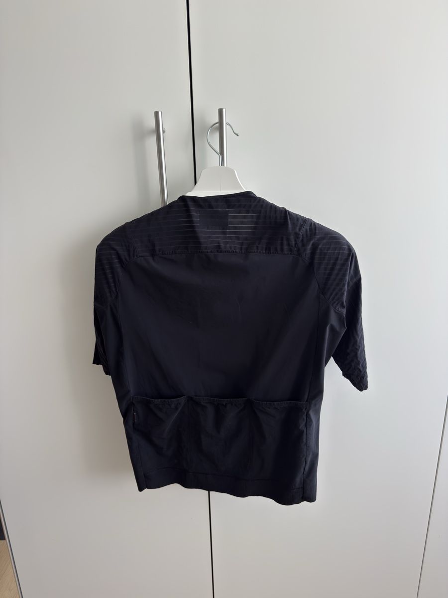 Pas Normal Studios Canottiere & Pantaloni: Pas Normal Studios Mechanism Pro Trikot Gr. L – Nuovo (secondo la descrizione) da Hombrechtikon venduto da Sven_Gerber 1