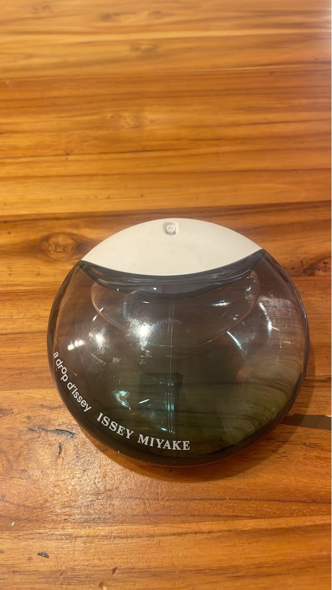Issey Miyake Profumi & Eau de Toilette: Issey Miyake Duft 90ml - Eau de Parfum Herrennduft – Nuovo (secondo la descrizione) da Wil SG venduto da Wanessamoccia17