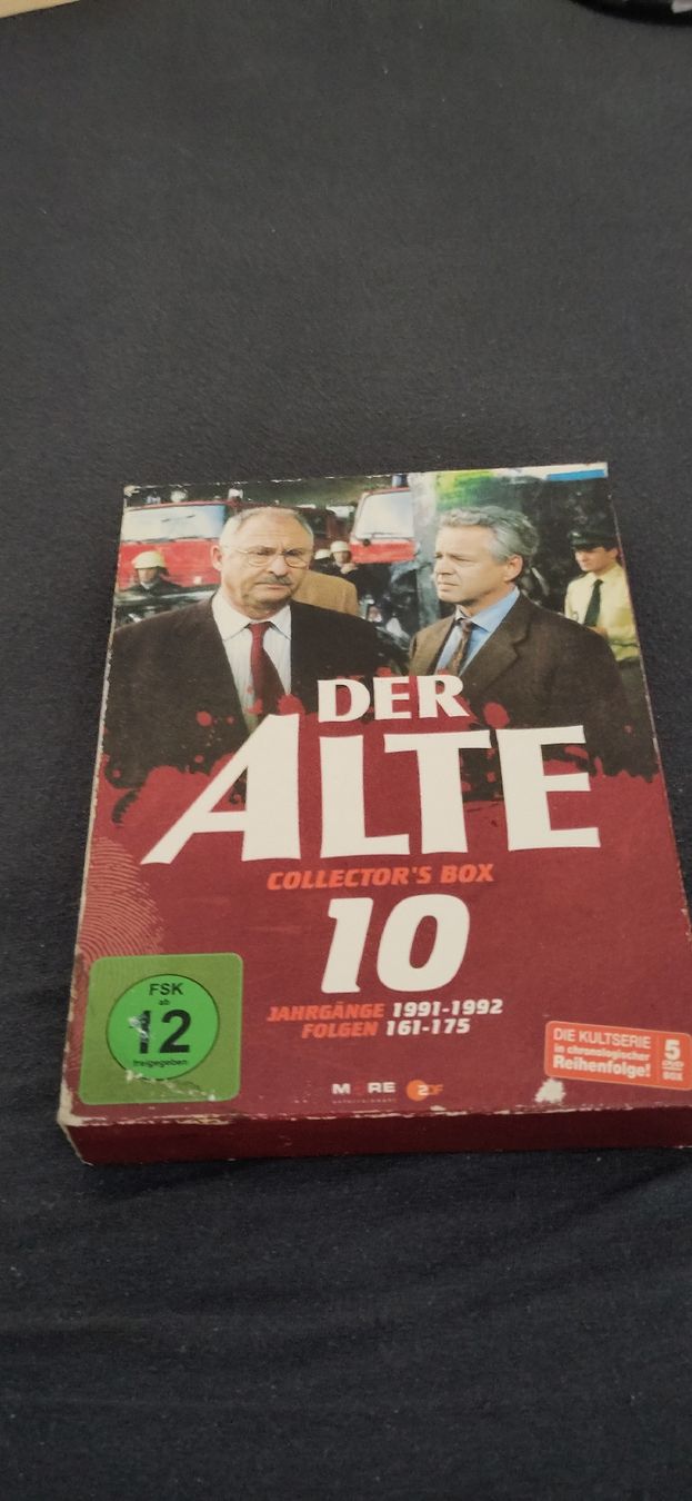 Tutti i DVDs: Der Alte: Collector's Box 10  – Usato da Zürich venduto da Heldel
