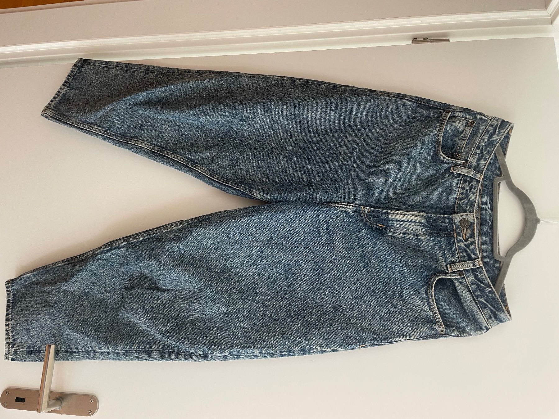Jeans: American Vintage Jeans Grösse 28 – Gebraucht aus Buchs AG von Hannah1985