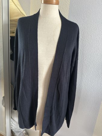 Cardigan blau Gr. S (36) 