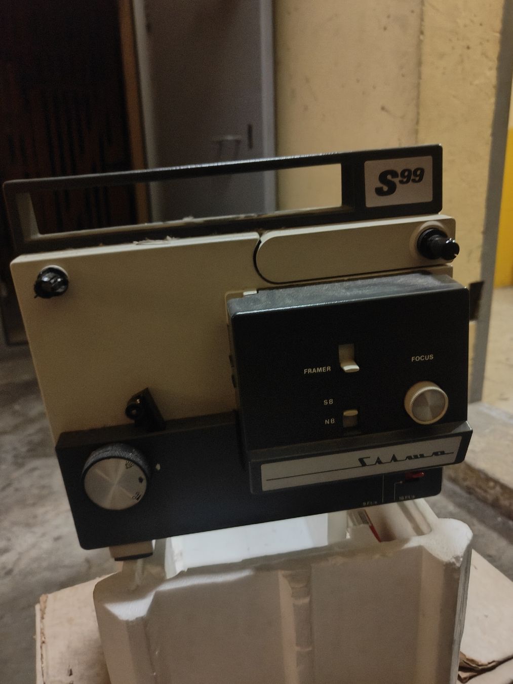 Proiettori: Projecteur Sima S99  – Usato da Le Lignon venduto da mik_f9nd