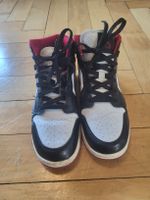Air Jordan 1 MID weiss, rot, Schwarz, Gr. 40, Top Zustand