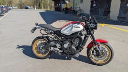 Yamaha XSR900