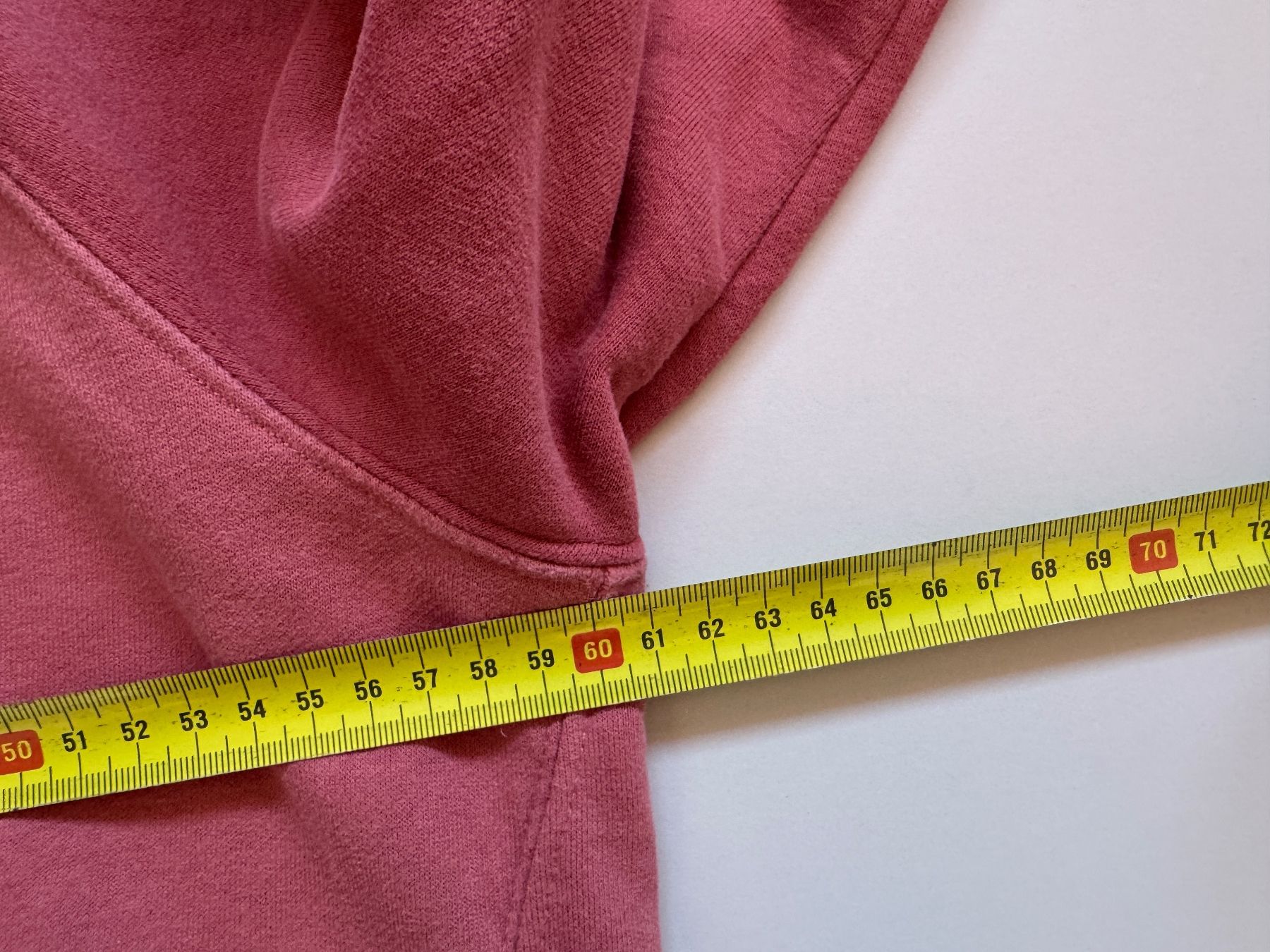 Champion Maglioni & Felpe: Champion Sweatshirt hoodie pullover Sz XL – Usato da Neuchâtel venduto da _Easy_to_Find_ 4