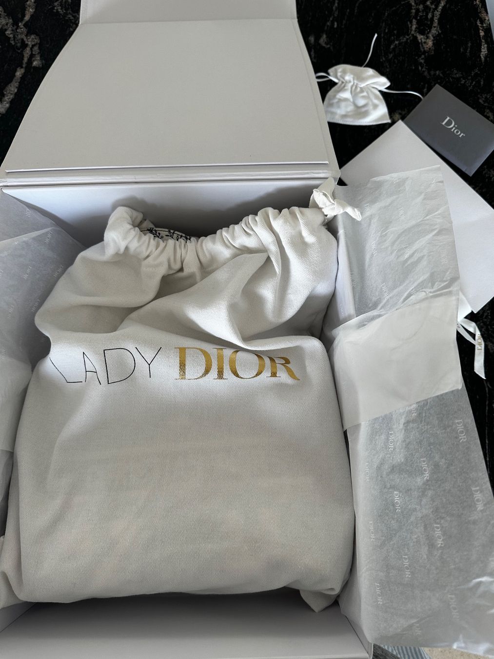 Dior Sacs femmes: Dior tasche neuwertig fullset – Neuf (Voir description) à Kloten par Fibbit 2
