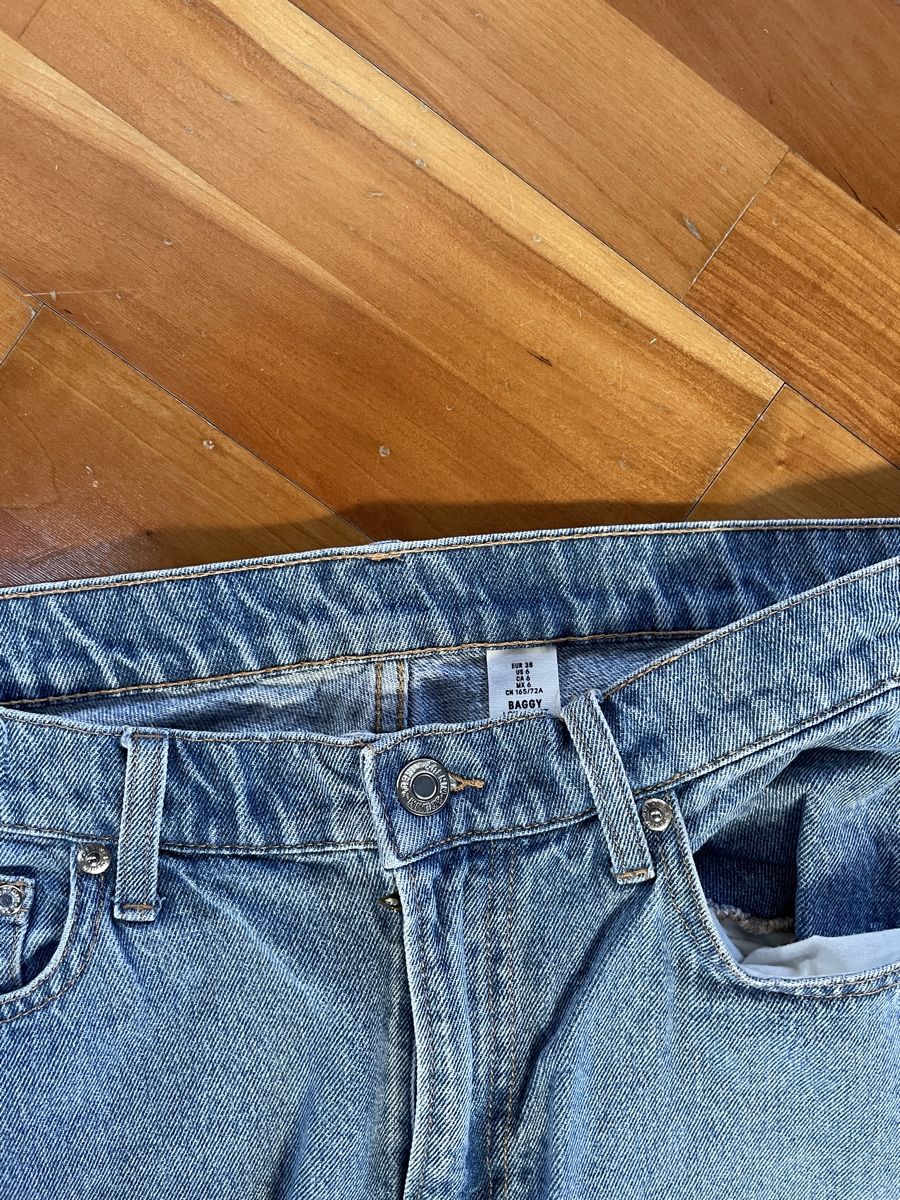 H&M Jeans: Blue baggy jeans – Usato da Kriens venduto da KathiC 1