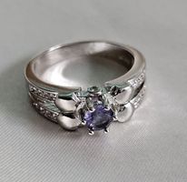 Stilvoller Ring mit Amethyst, 925 versilbert, Gr. 8