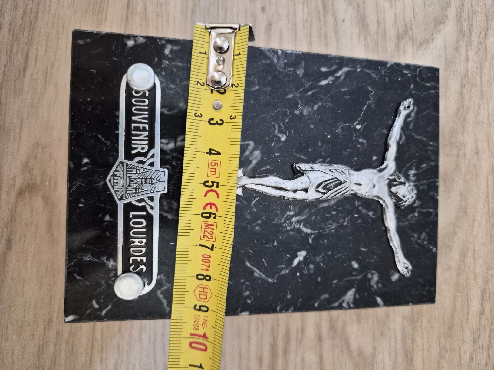 Figurines: Objet de dévotion Souvenir Lourdes Crucifix marbre  – D'occasion à La Joux FR par car_ck96 5