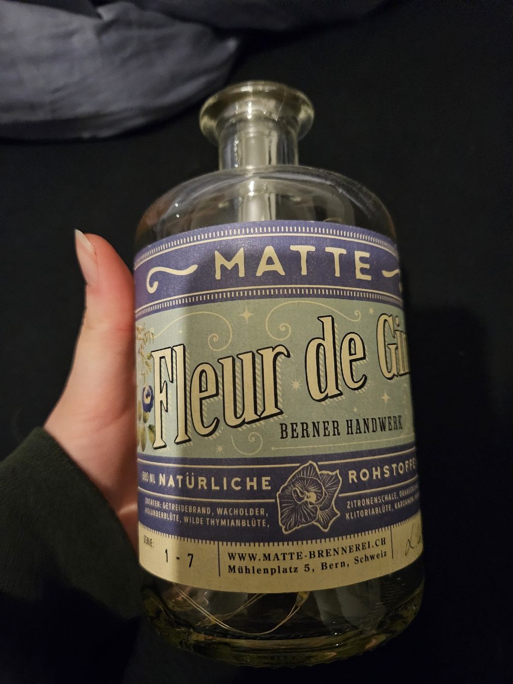 Ghirlande e barre luminose: Matte de Gin Flasche mit Lichterkette – Nuovo (secondo la descrizione) da Bern venduto da nad_nyx6