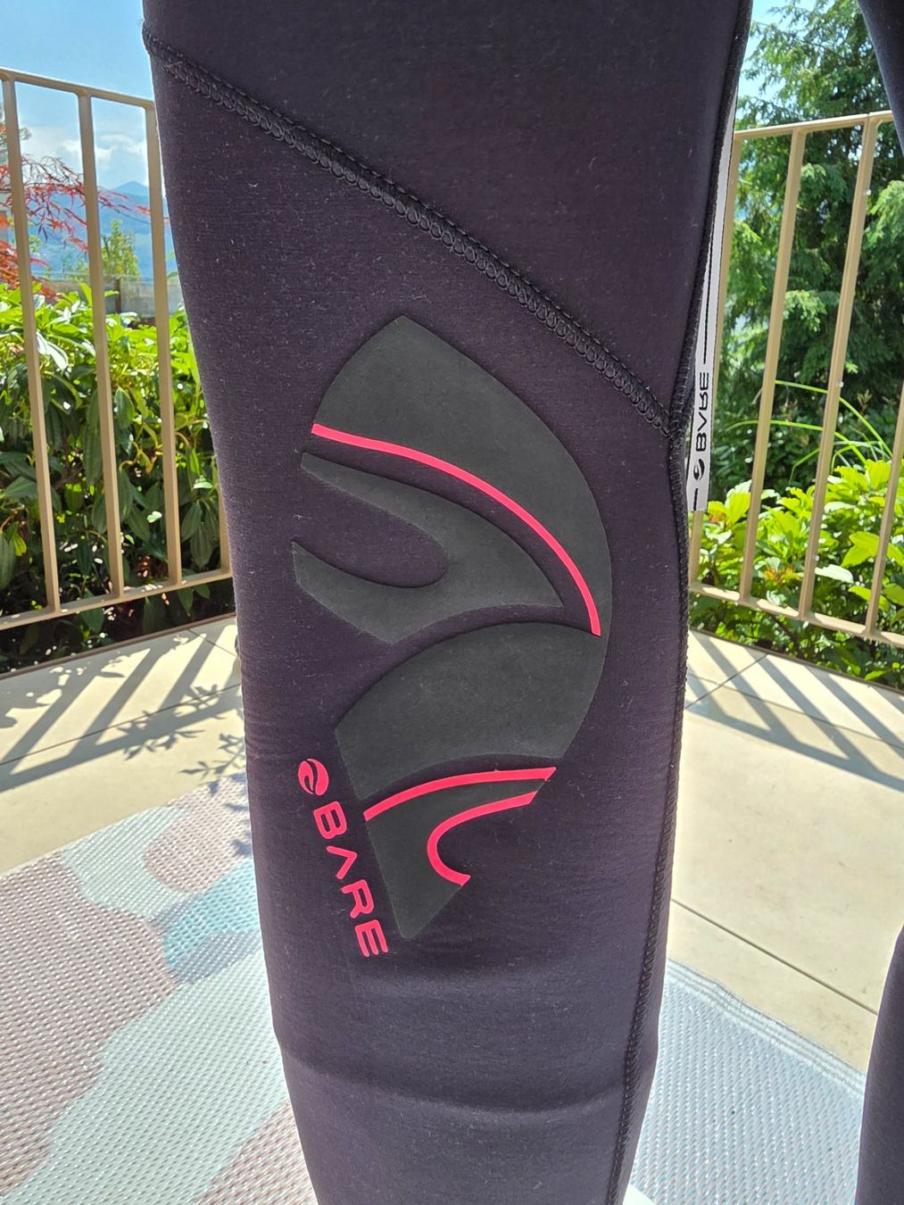 Mute per immersioni: BARE 5mm Nixie Ultra Full Ladies Wetsuit – Usato da Hergiswil NW venduto da luc_b5pz 4