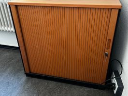 Sideboard mit Rolltüre