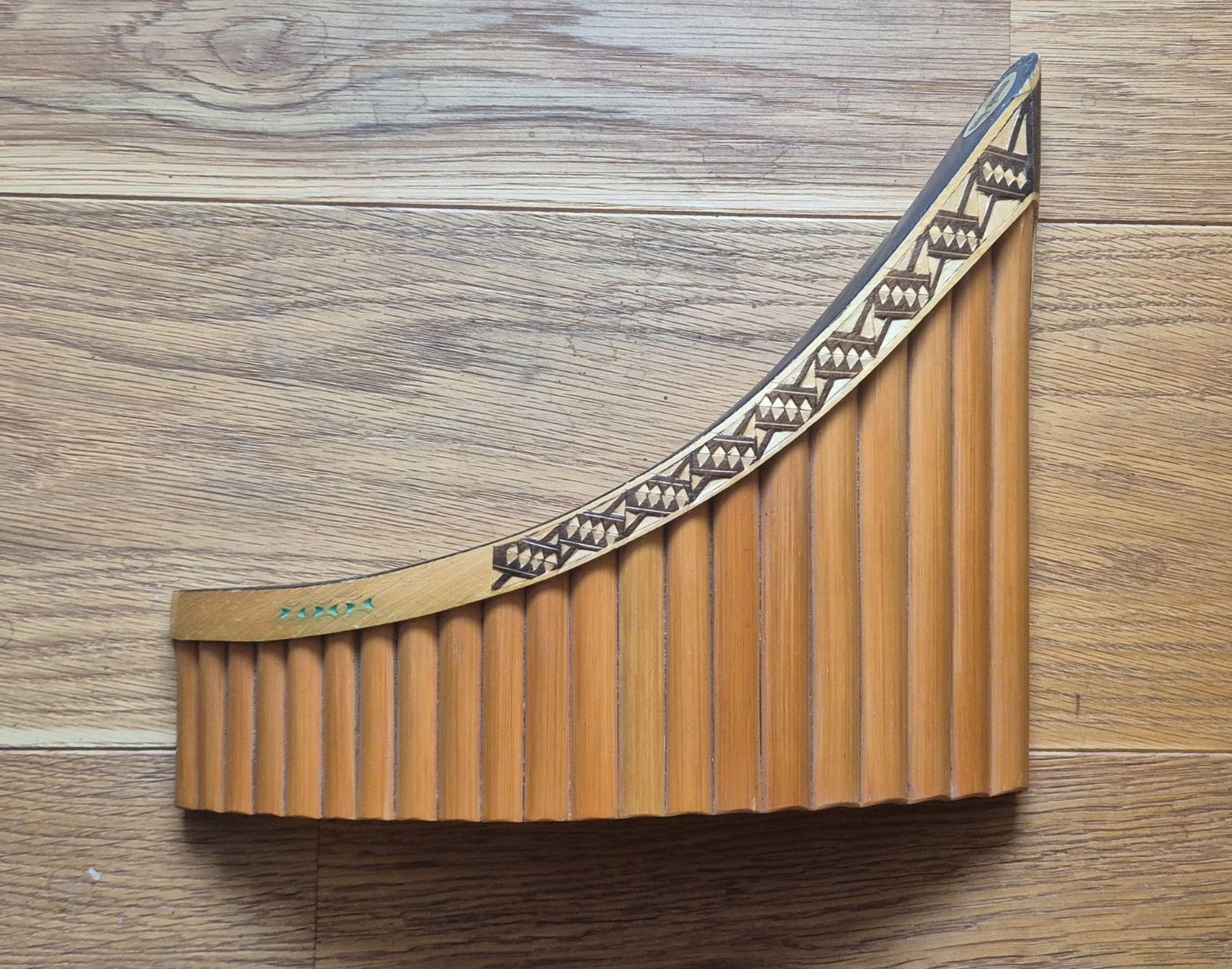 Strumenti musicali: HORA 22-röhrige Alt Panflöte – Usato da Neerach venduto da sil_pm7w