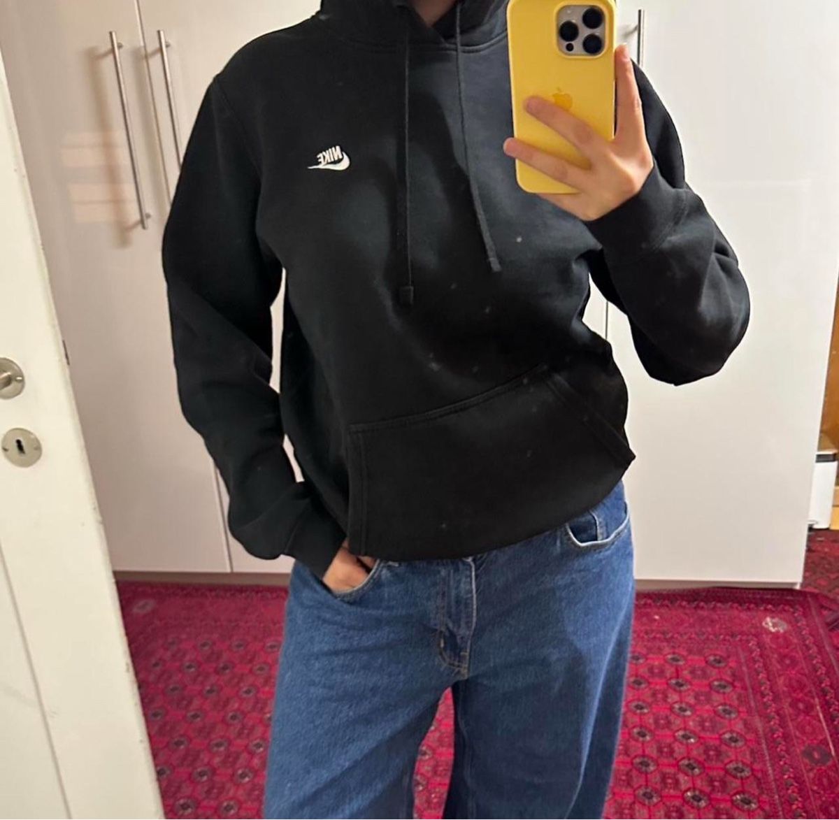 Maglioni & Felpe: Nike hoodie black – Usato da Zürich venduto da sad_rd9w