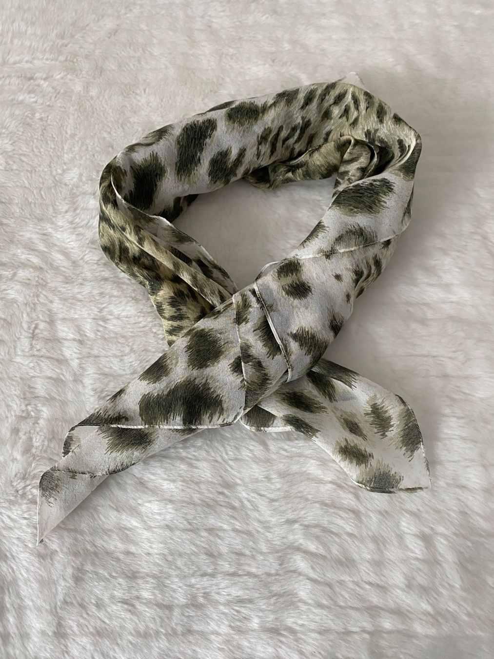 Foulard & Sciarpe: Foulard – Usato da Unterterzen venduto da bac_287t 1