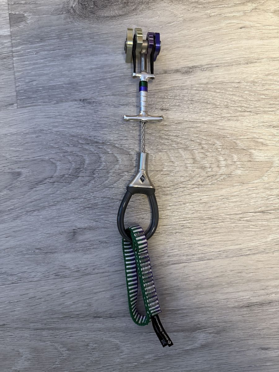 Attrezzatura da arrampicata: Black Diamond Camalot X4 Offset .5/.7.5 – Nuovo (secondo la descrizione) da Goldingen venduto da Thomas.Perrin