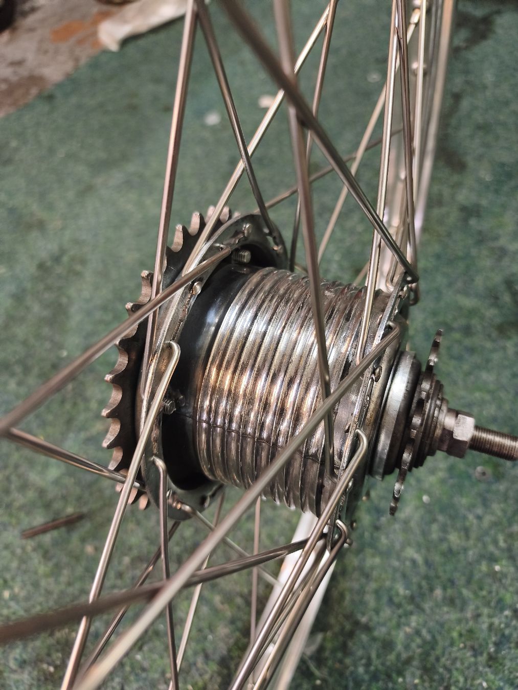 Pneumatici & Ruote complete: 19" Rücktritt Radsatz – Nuovo (secondo la descrizione) da Münchwilen TG venduto da Denso33 1