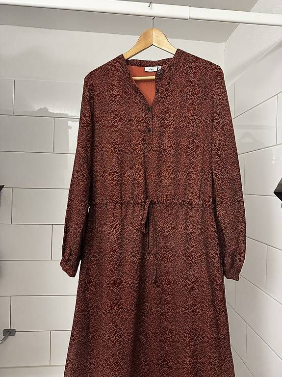 Vestiti: Langarm Kleid von ICHI – Usato da Zürich venduto da kra_xpt5 2