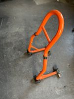 Motorrad Ständer orange Hinterrad montiert gebraucht