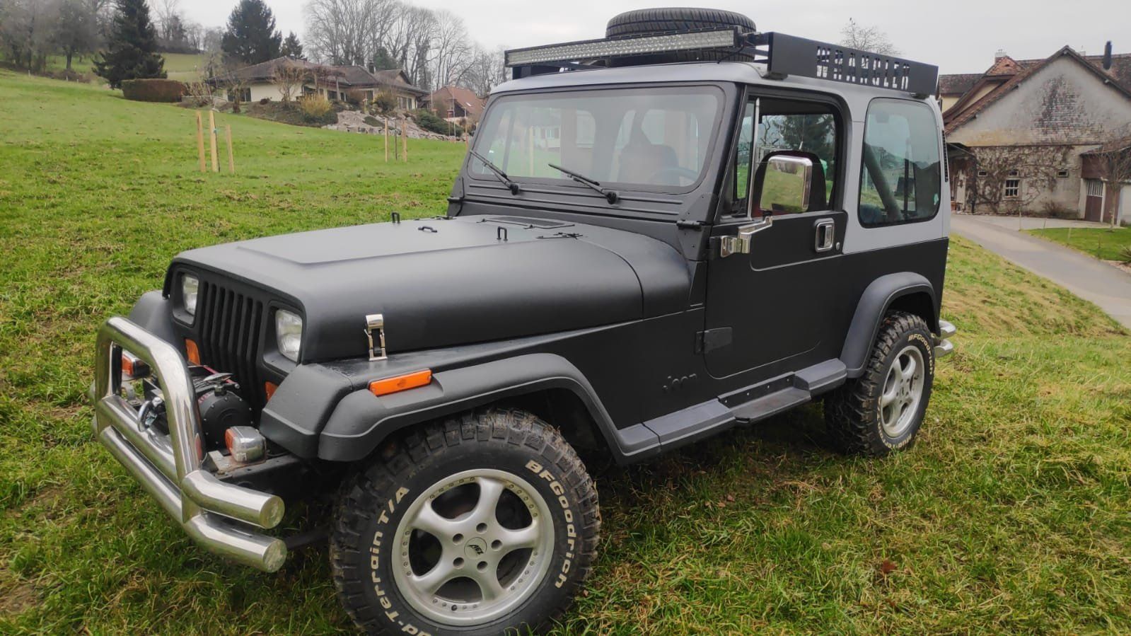 Jeep Automobili: Jeep Wrangler – Usato da Reinach AG venduto da GarageDenis 4
