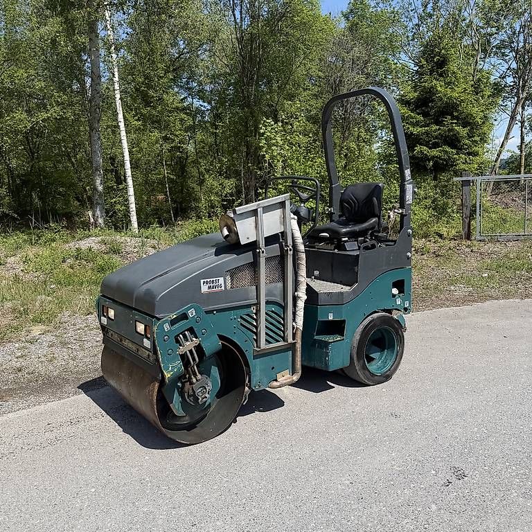 Bomag Tutte le macchine: Bomag Kombiwalze 2.6T – Usato da Menziken venduto da Tairi10