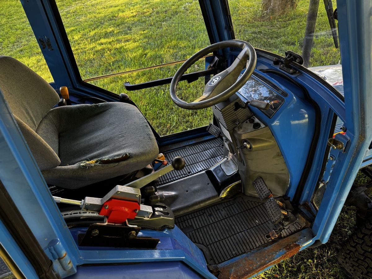 Iseki Trattori: Traktor ISEKI TE 325 F 4x4 – Usato da Niederuzwil venduto da Michael1990_ 7