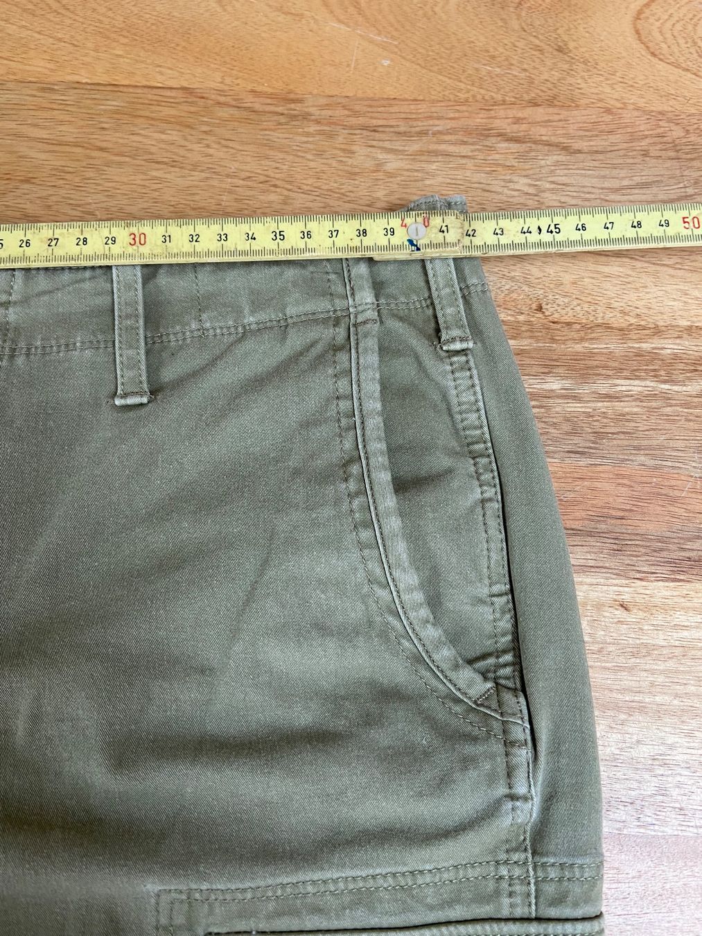 Ralph Lauren Pantaloni: Pantalon cargo Ralph Lauren – Nuovo (secondo la descrizione) da St-Blaise venduto da Zobolo 4