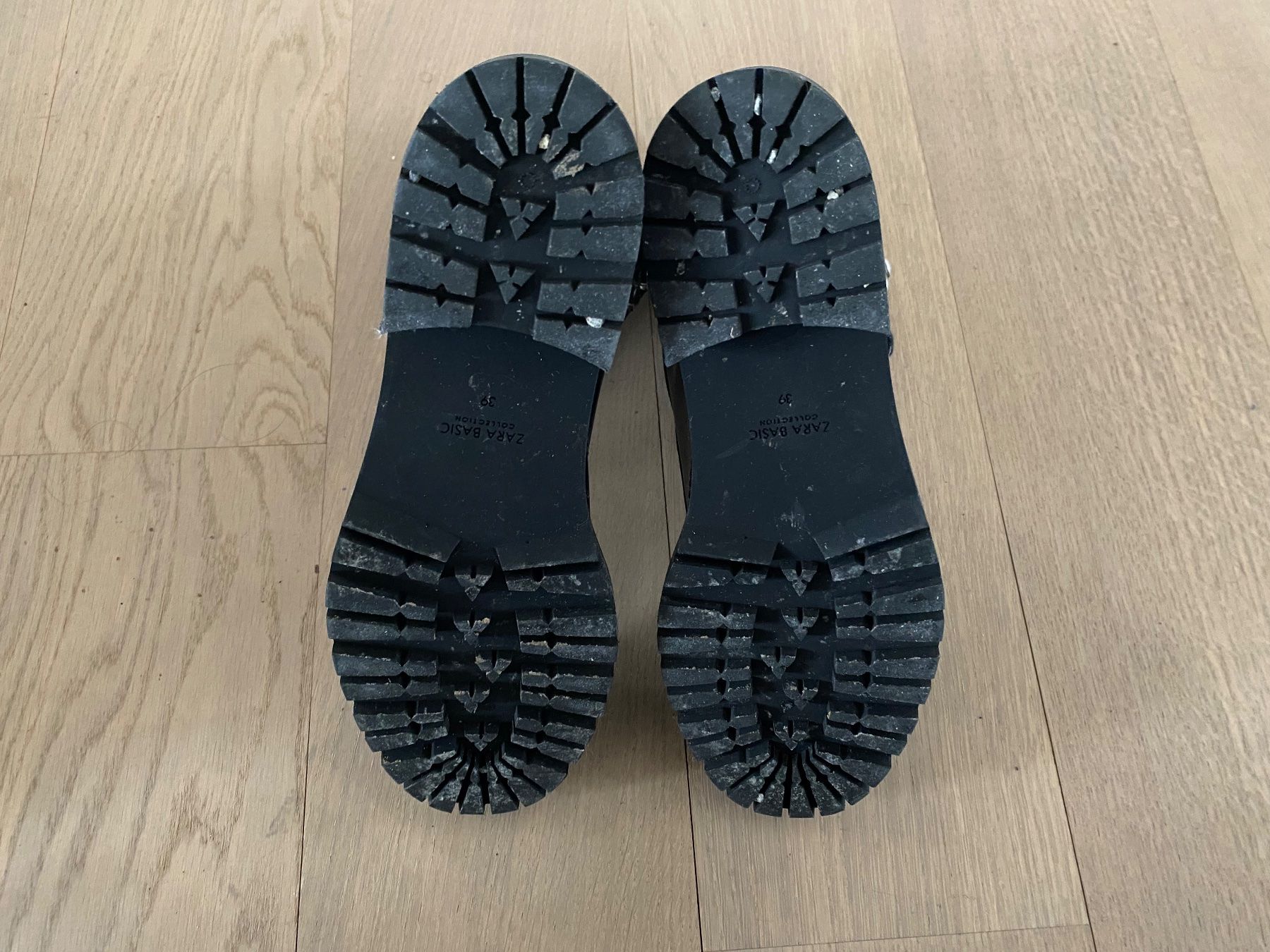 Zara Scarpe da donna: Stiefelette dunkelgrün (Gr. 39) – Usato da Schlieren venduto da vivid_wrld 5