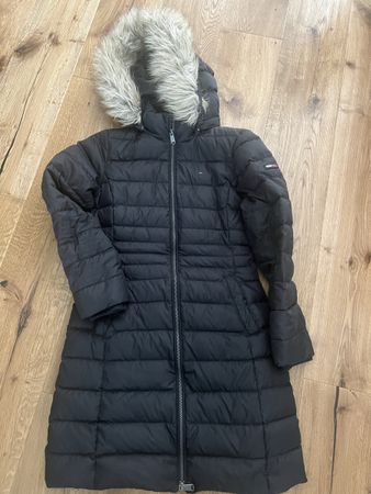 Tommy Jeans Daunenmantel schwarz Grösse S guter Zustand