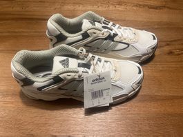 Adidas Response CL Sneaker - Top Zustand, Grösse 45 1/3