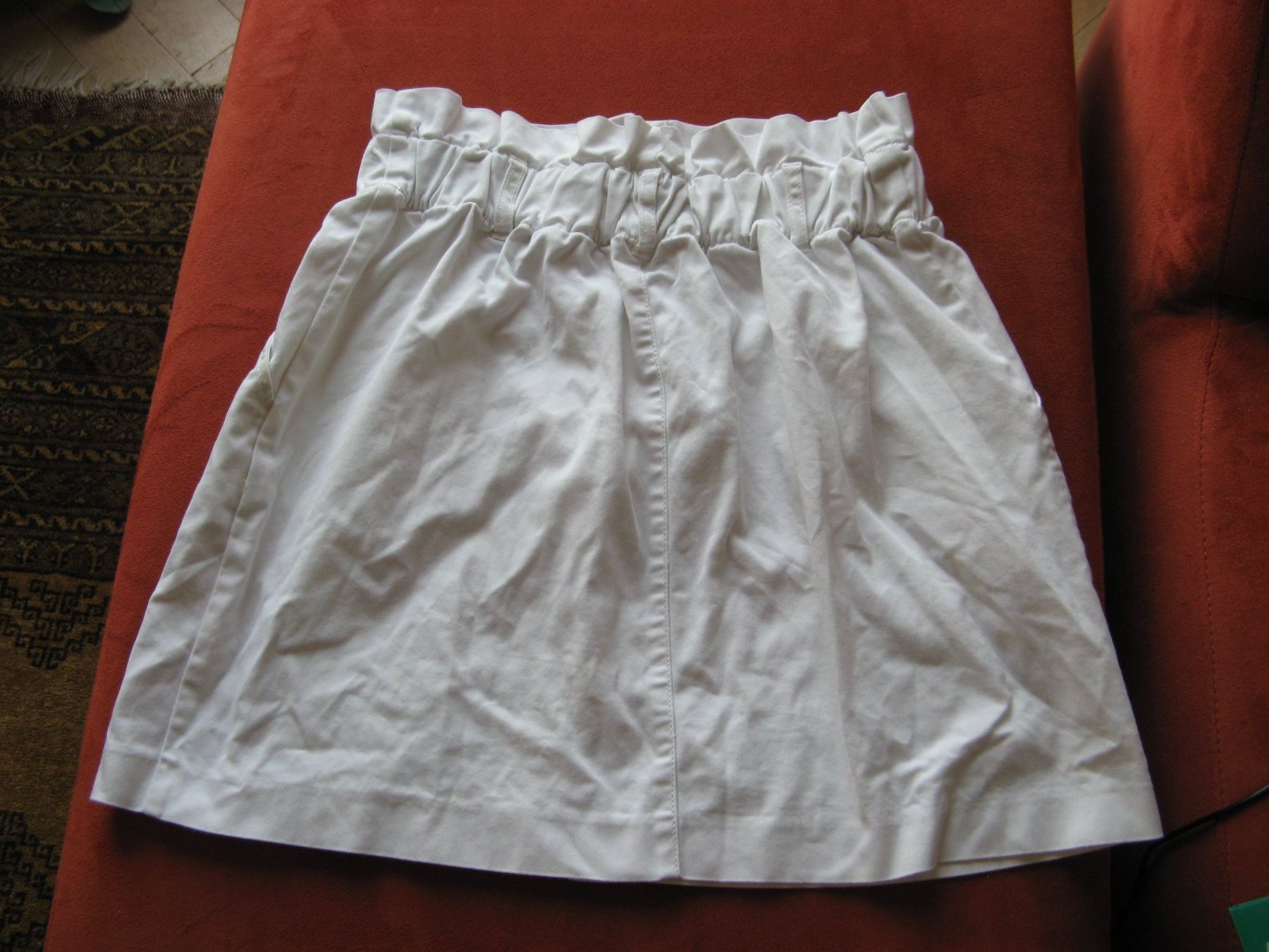 Zara Pantaloni: Weisser Rock Zara trf Collection Gr. M – Usato da Zürich venduto da apil 3