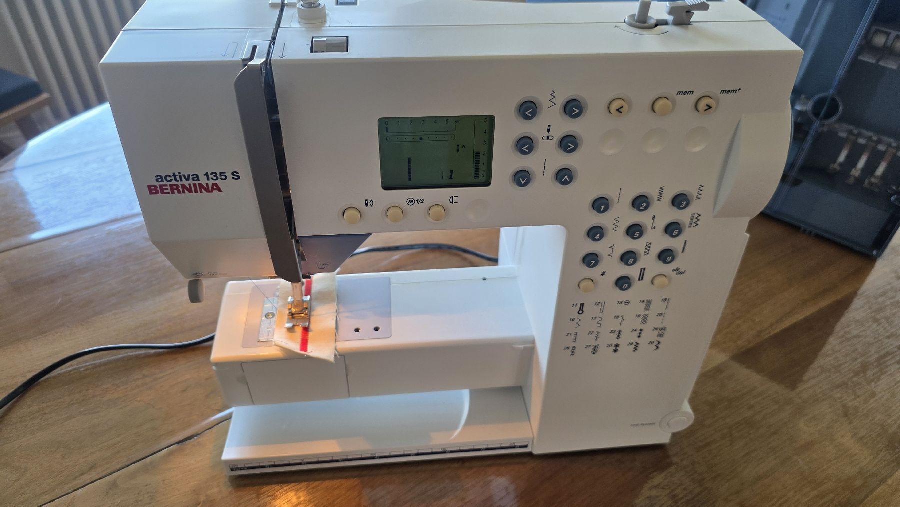Bernina Macchine da cucire: Bernina Nähmaschine – Usato da Greifensee venduto da 08monika 2