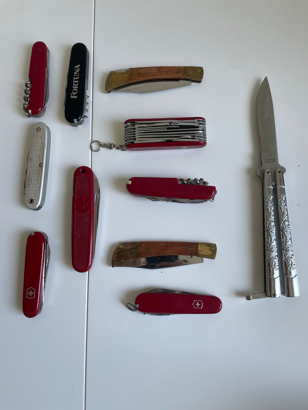 Taschenmesser: Diverse Taschenmesser – Gebraucht aus Dällikon von buyandbehappy