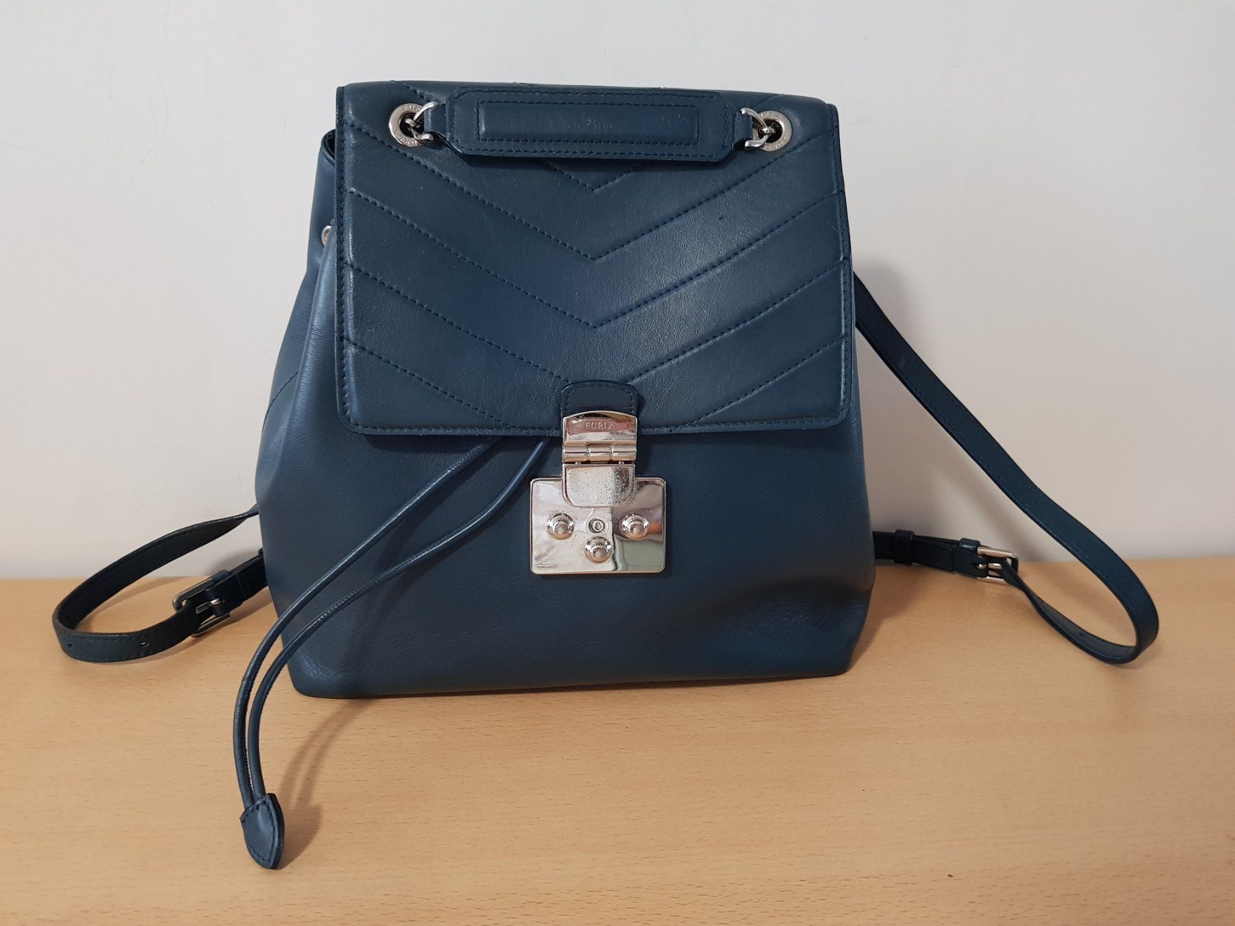 Furla Rucksäcke: Furla Leder Rucksack in Petrol – Gebraucht aus Basel von Birs868 2