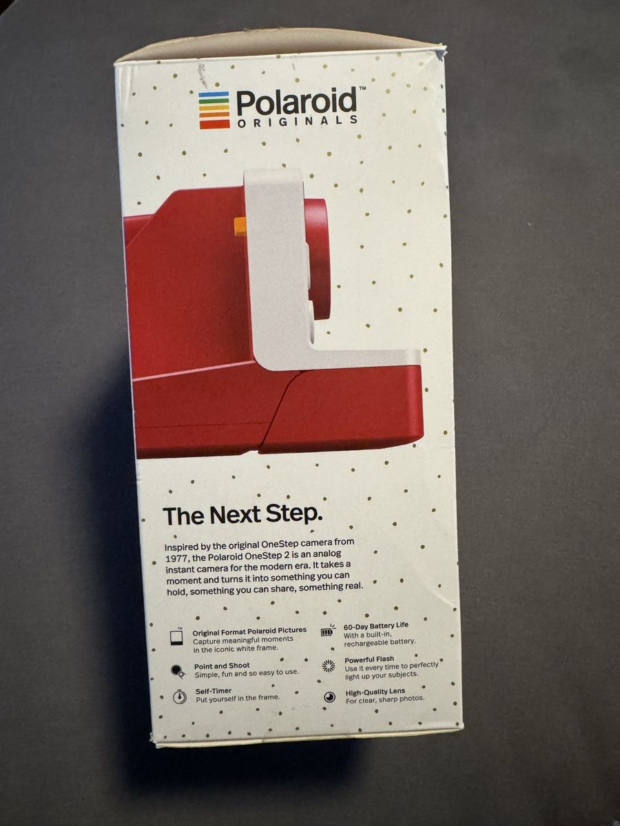 Polaroid Fotocamera: Polaroid OneStep2 Everything Box Red Limited Edition – Usato da Wauwil venduto da RaFiLa 5