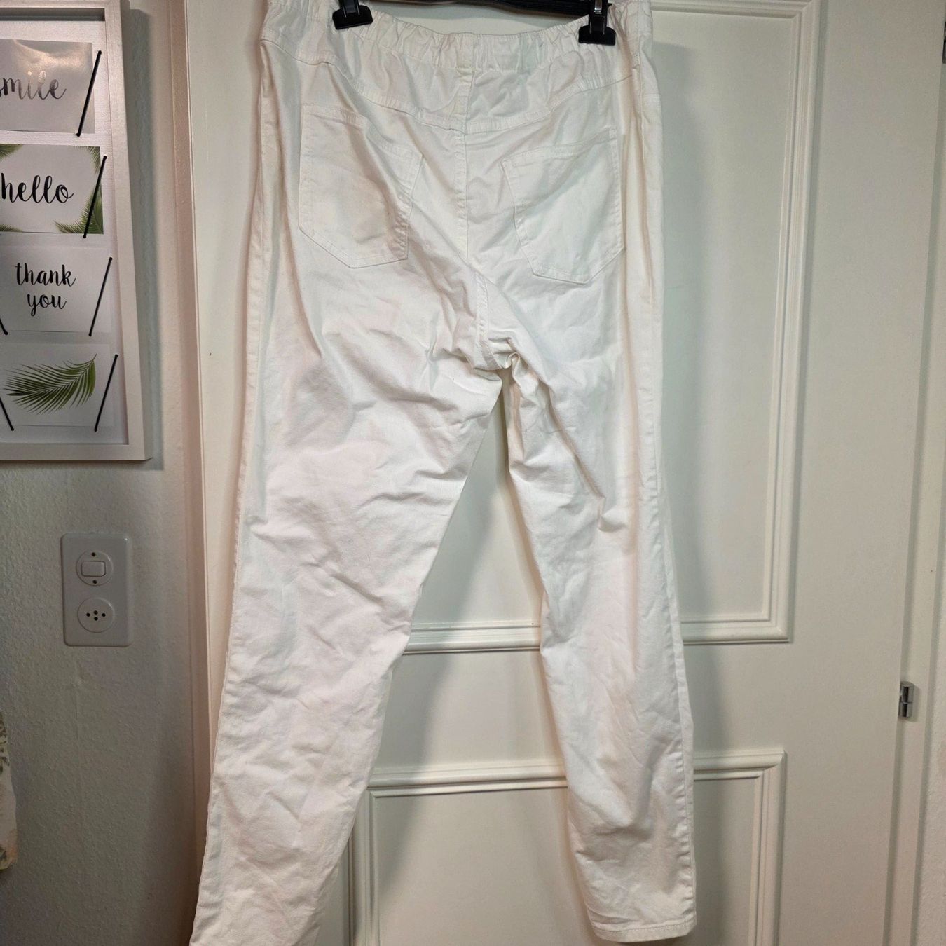 C&A Pantaloni: Weisse Sommerhose, Gr. 46 C&A – Usato da Wald ZH venduto da CapLux 2