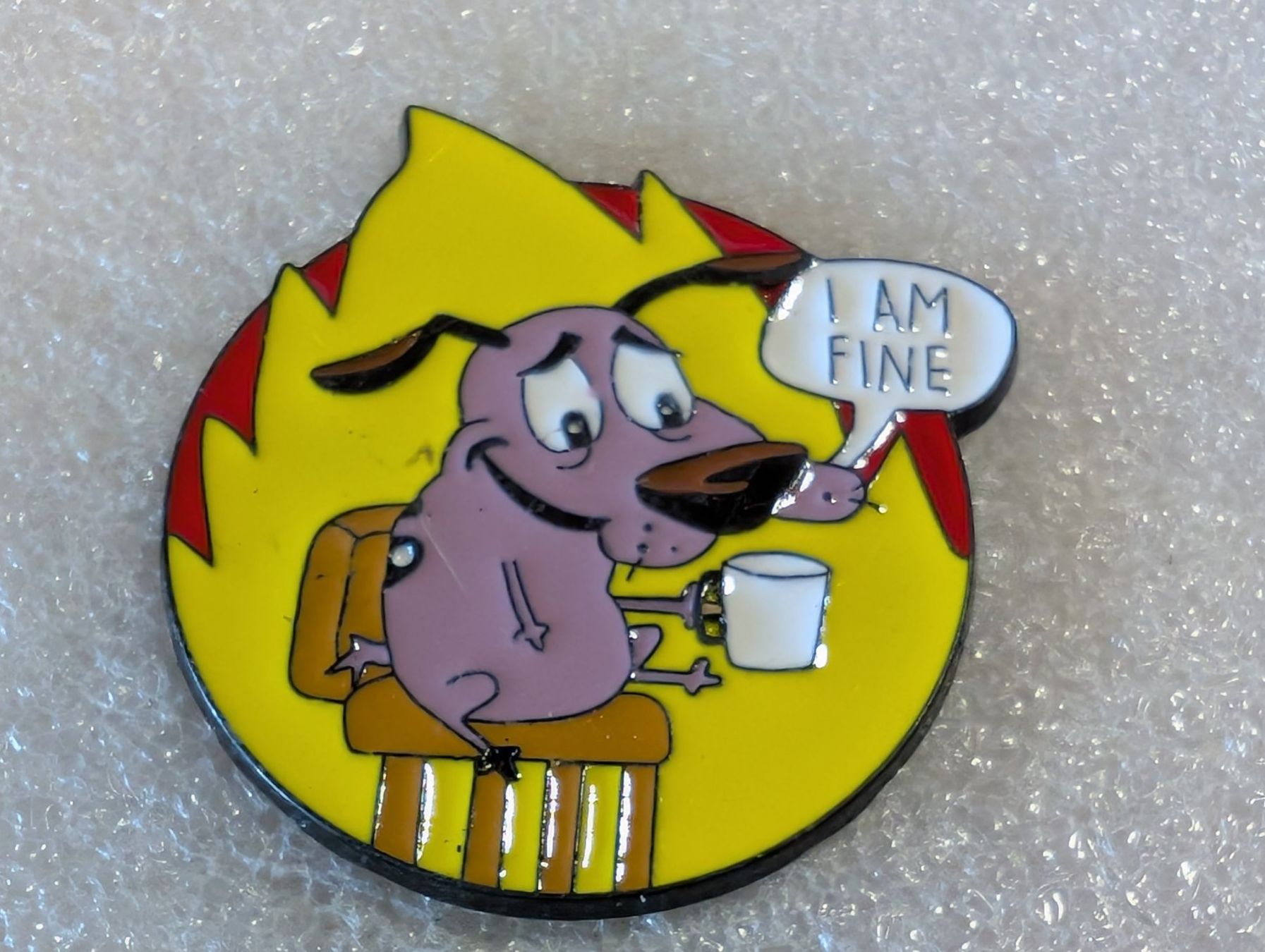 Plaketten & Abzeichen: Ansteckpin 5: I am Fine – Gebraucht aus Oppligen von Pin-Fall-Shop