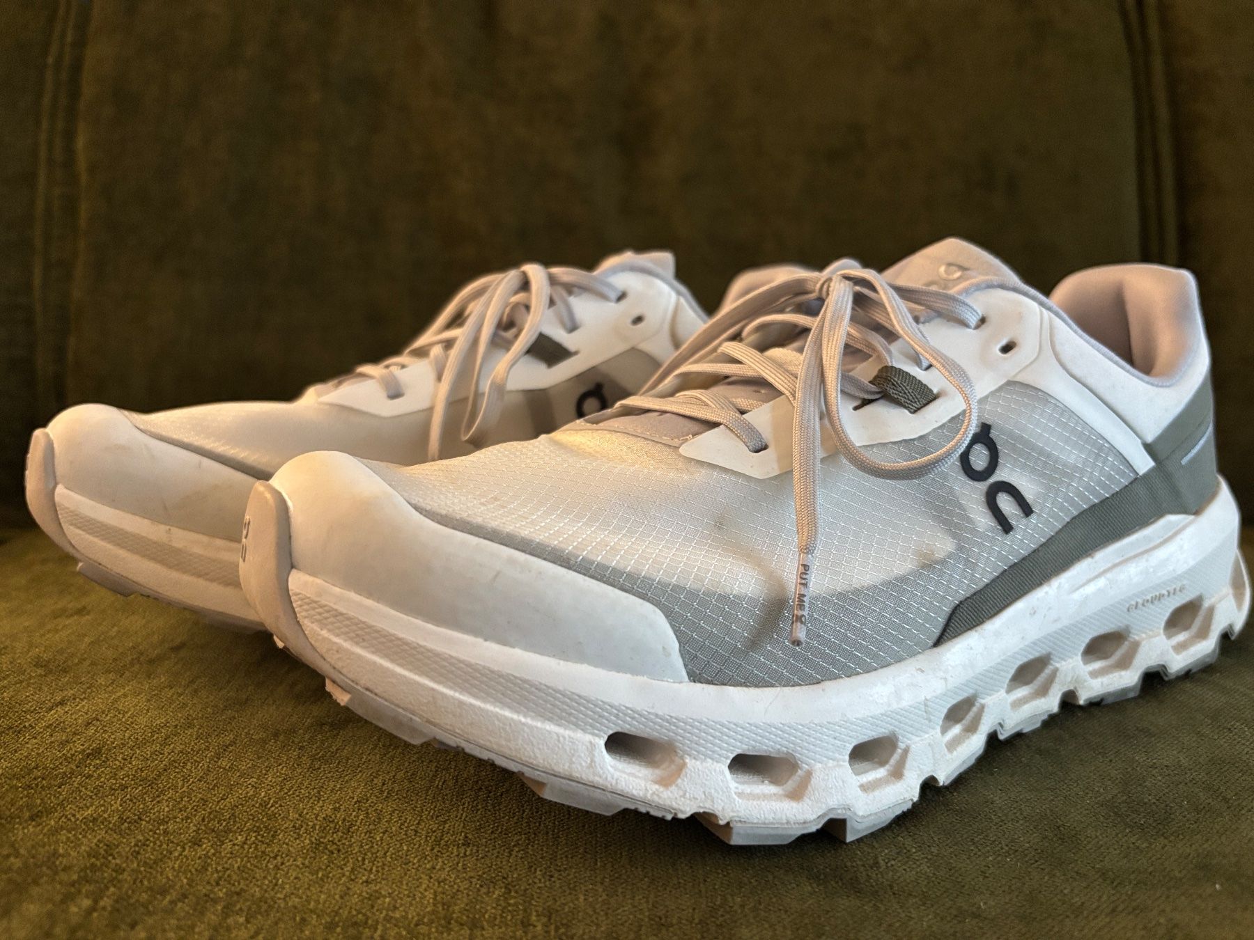 On Scarpe da uomo: On Running - Cloudvista 2 - Wander - Trail Laufschuh – Usato da Herrliberg venduto da Tcardo 1